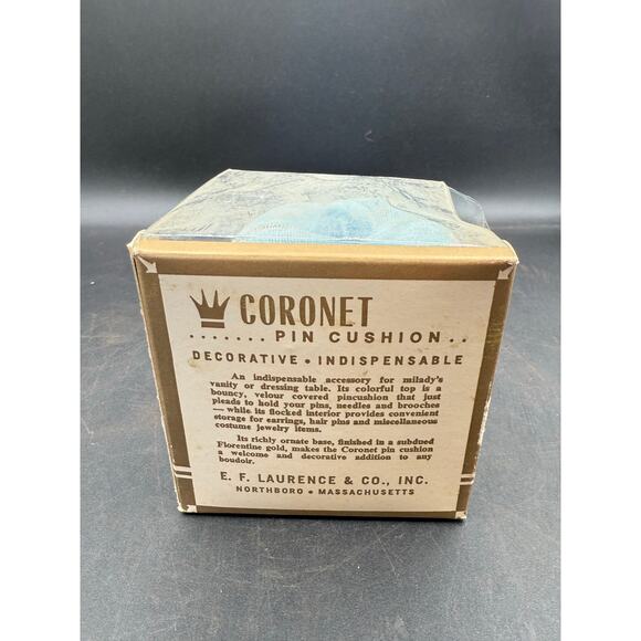 Vintage Light Blue Coronet Pin Cushion in Original Box - missing crown - Picture 3 of 8